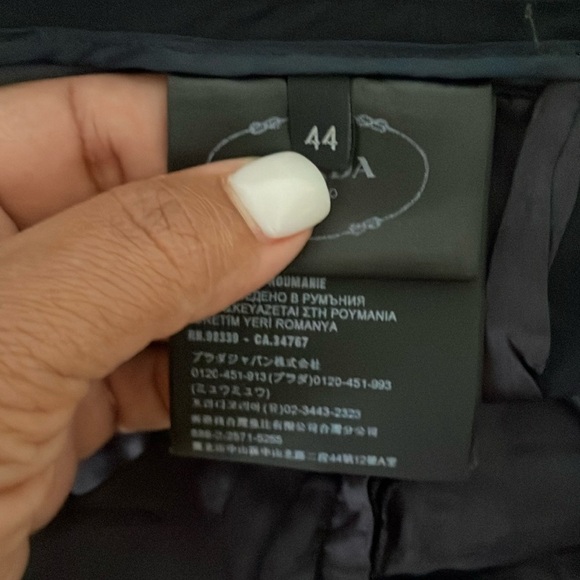 Prada Black Dress Pants Elegant Full-Length Design - Picture 9 of 15